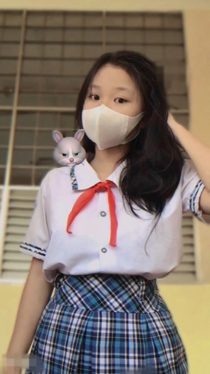 ảnh gái lớp 7