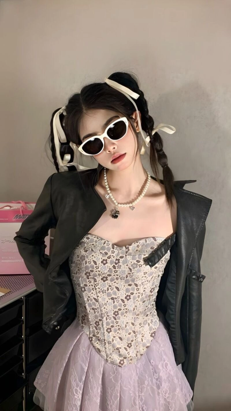 ảnh gái xinh đeo kính cute