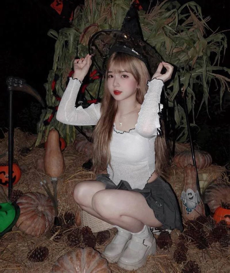 ảnh gái xinh cosplay người nhện