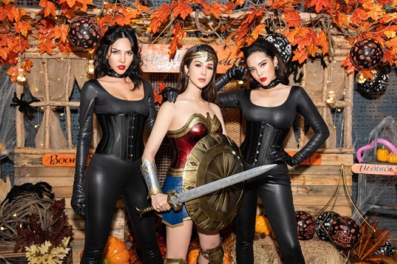 ảnh gái xinh cosplay