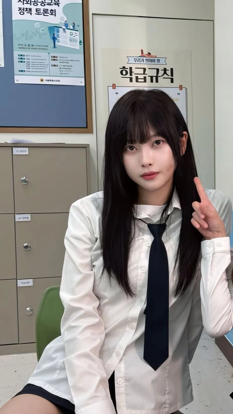 Hình ảnh gái xute 2k9 cool ngầu