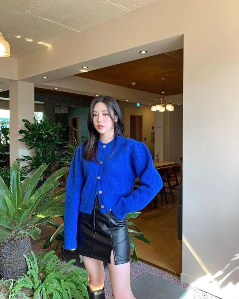 Màu xanh dương hợp với màu gì? 15+ cách phối đồ cực sành điệu