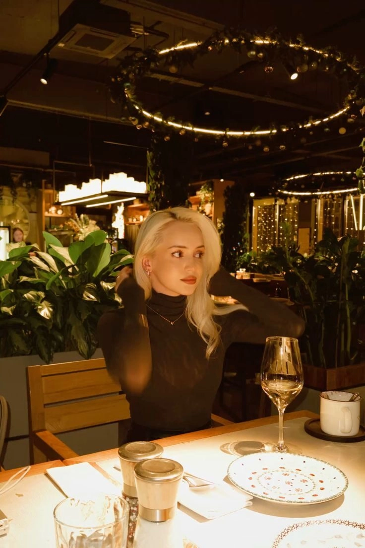 ảnh gái đi bar đẹp