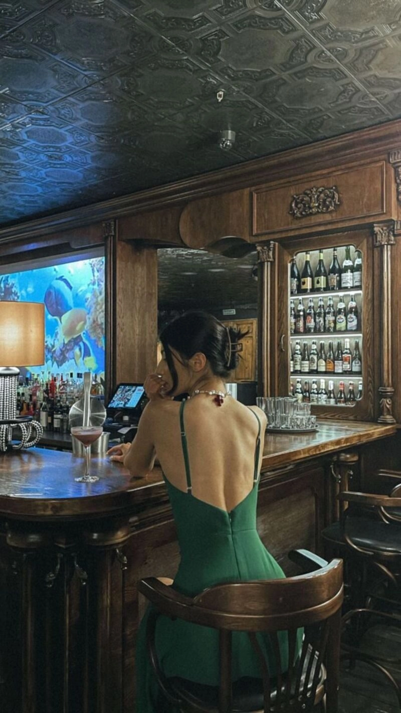 ảnh gái đi bar đẹp