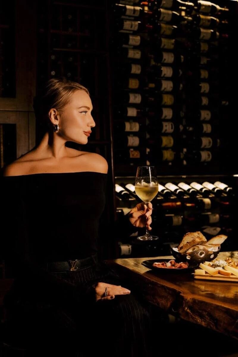 ảnh gái đi bar đẹp