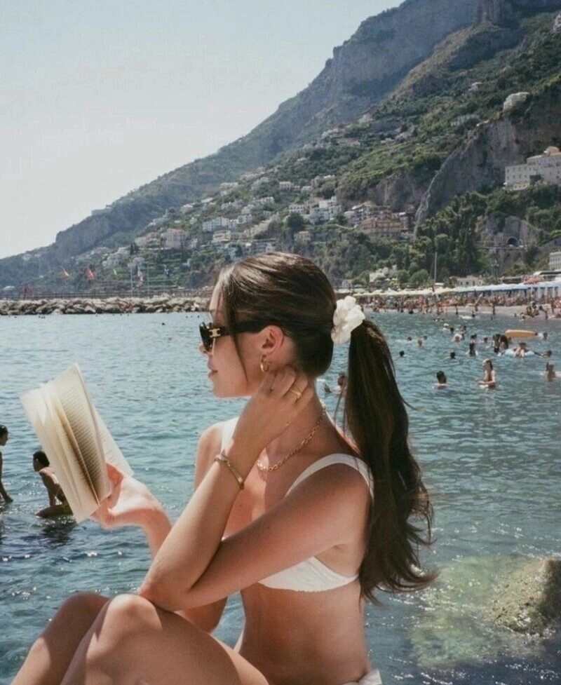 ảnh gái đi biển