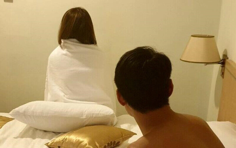 ảnh nhà nghỉ có gái