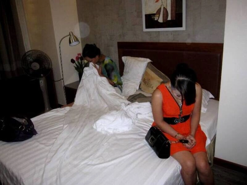 ảnh nhà nghỉ có gái