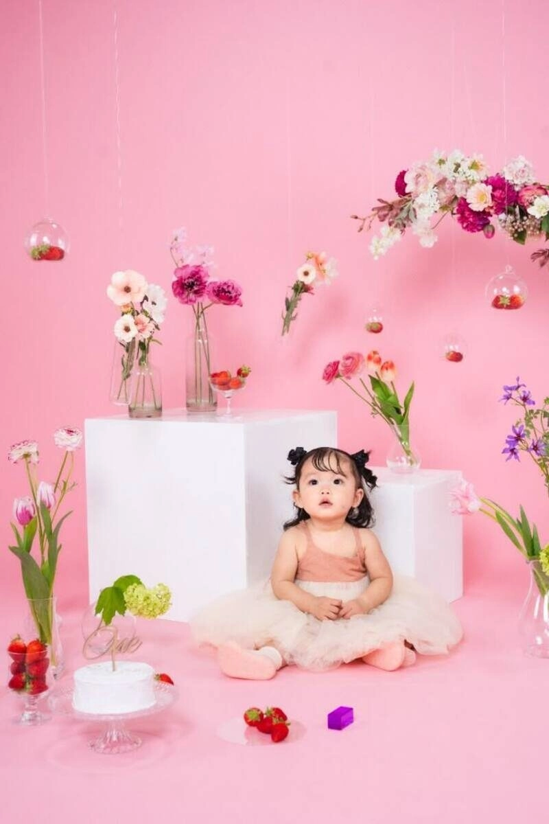 concept chụp ảnh cho bé gái 1 tuổi