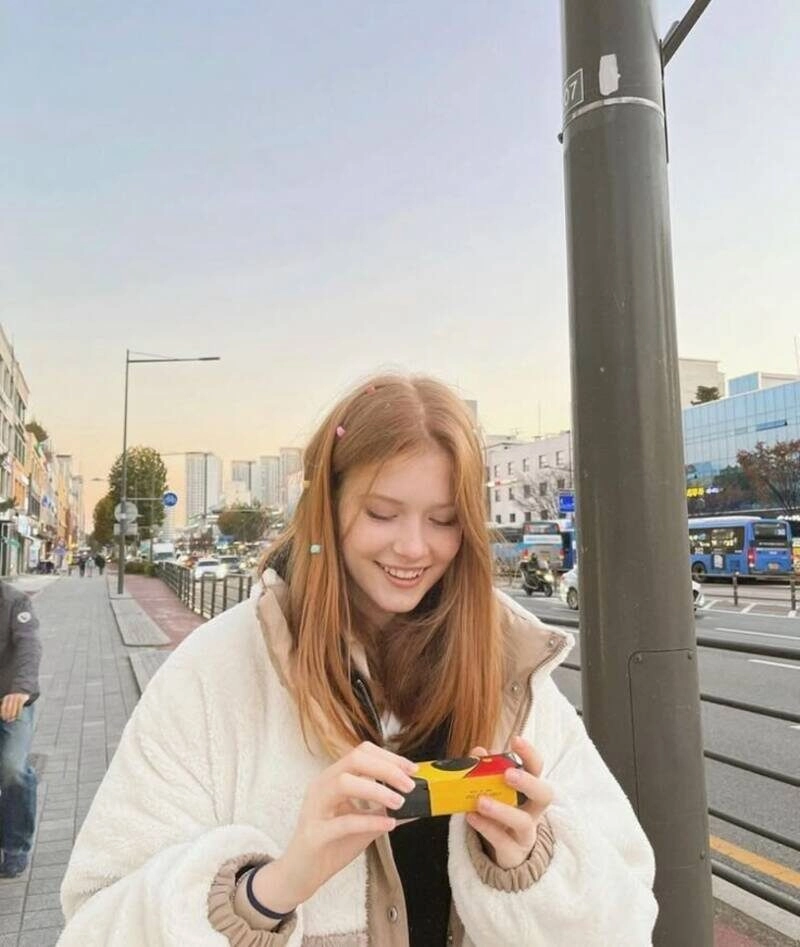 hình ảnh cô gái hà lan