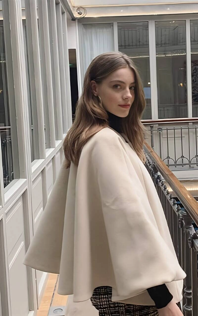 hình ảnh cô gái hà lan