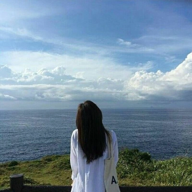 ảnh bóng lưng cô gái