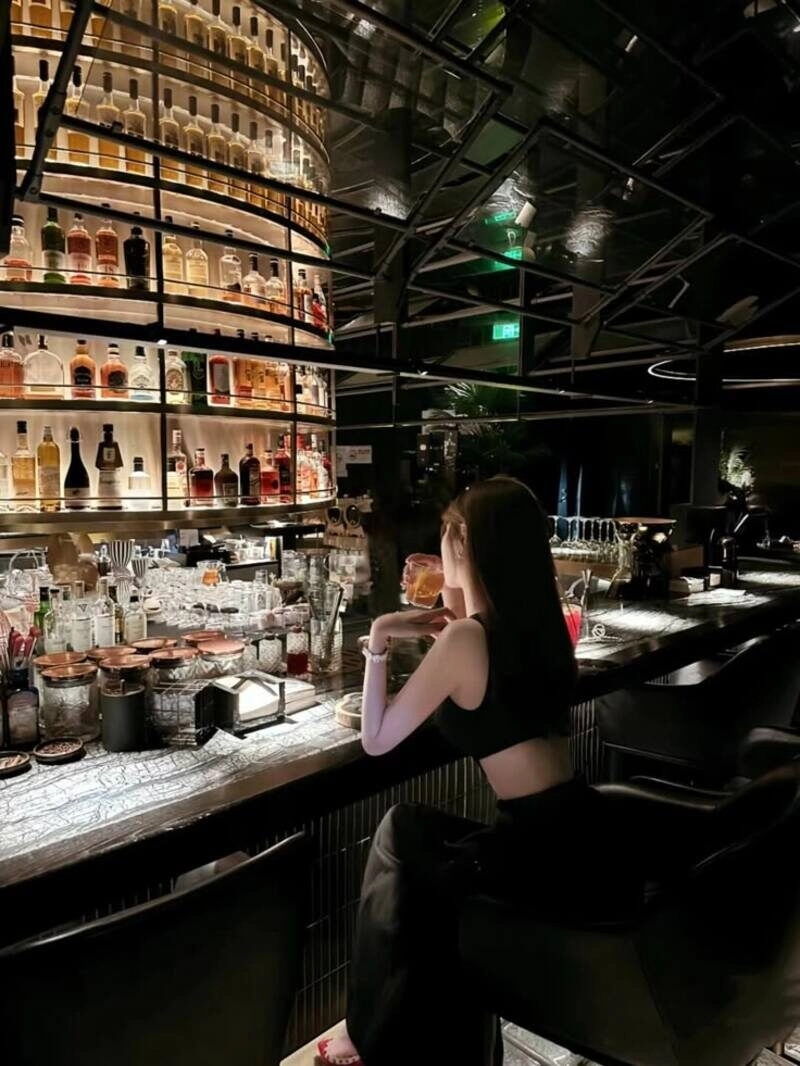 ảnh con gái nhậu say