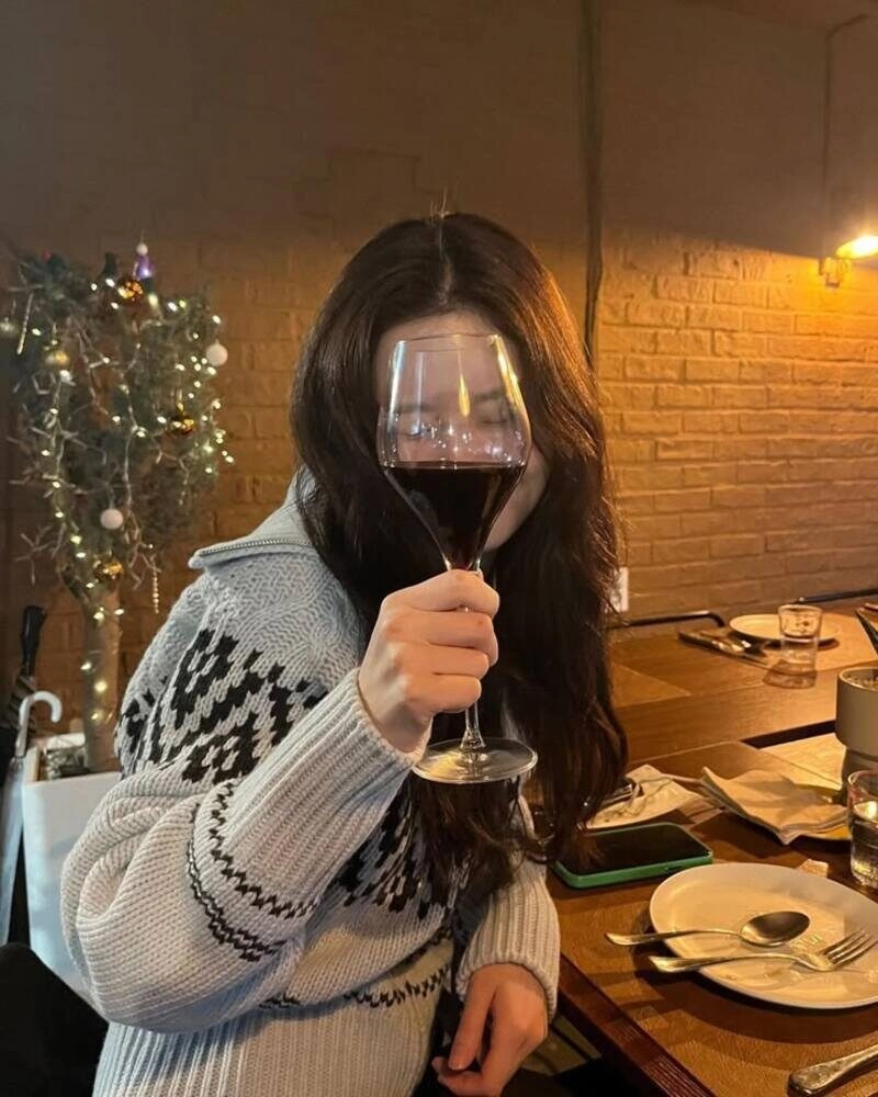 ảnh con gái nhậu say