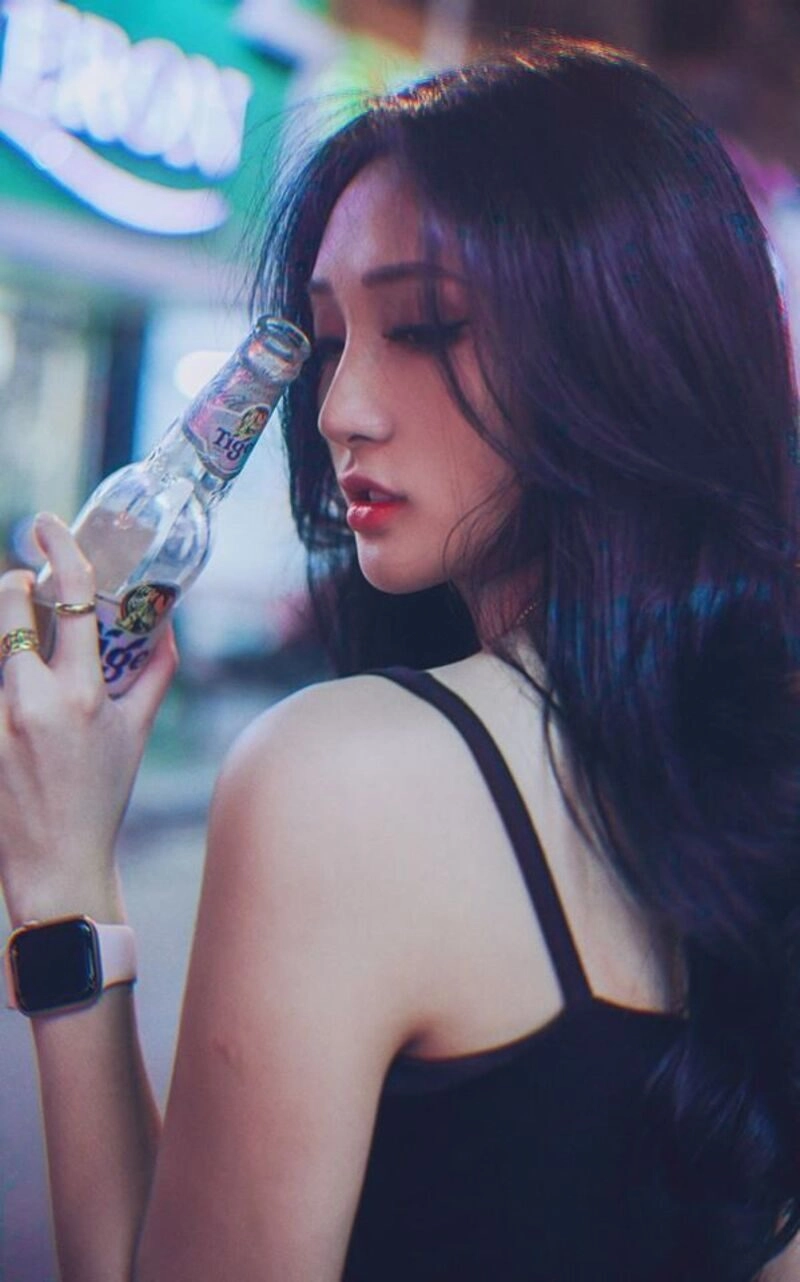 ảnh con gái nhậu say