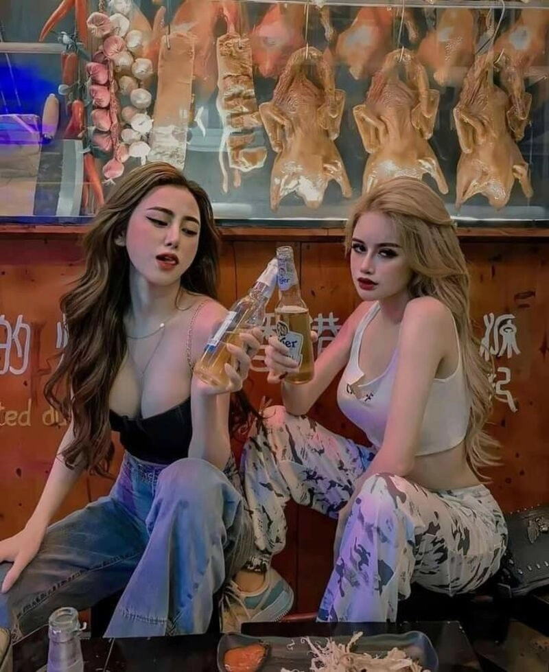 ảnh con gái nhậu say