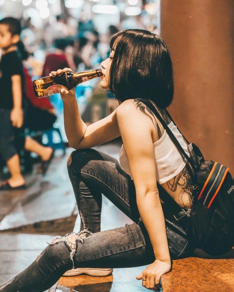 ảnh con gái nhậu say