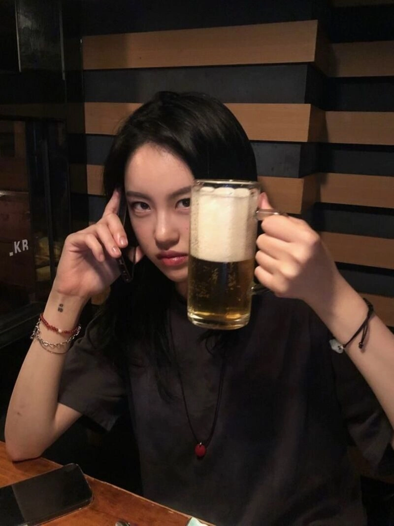 ảnh con gái nhậu say