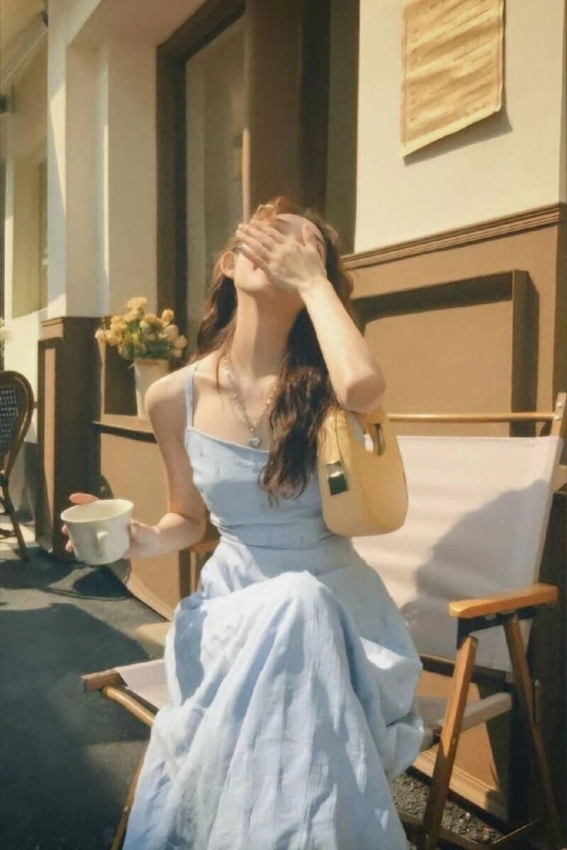 ảnh gái 15 tuổi che mặt