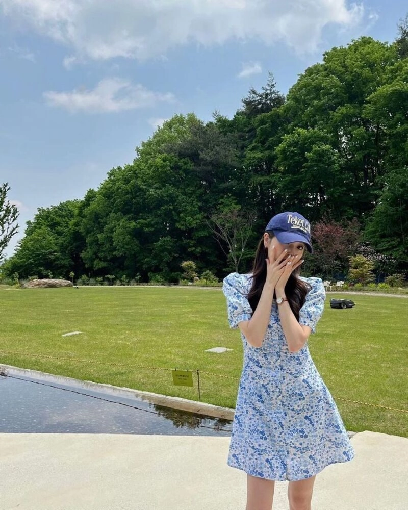 ảnh gái 15 tuổi che mặt