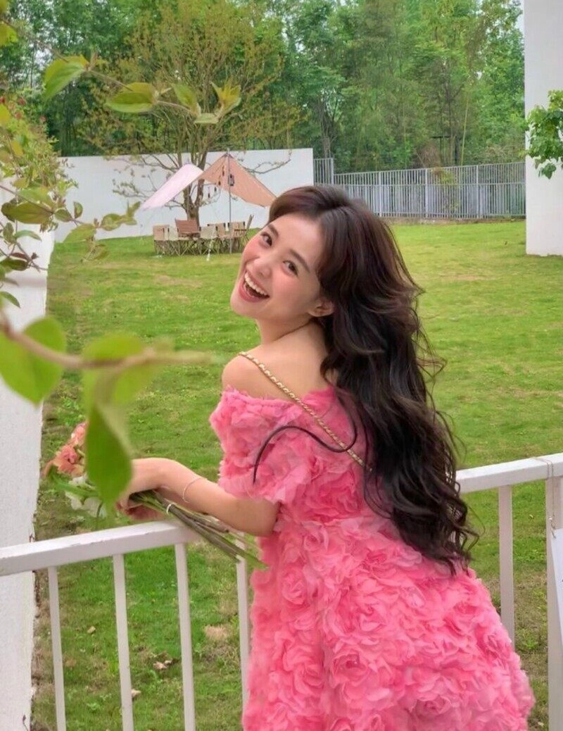 Tổng hợp 169 ảnh gái đẹp mặc pinky dễ thương, ngọt ngào