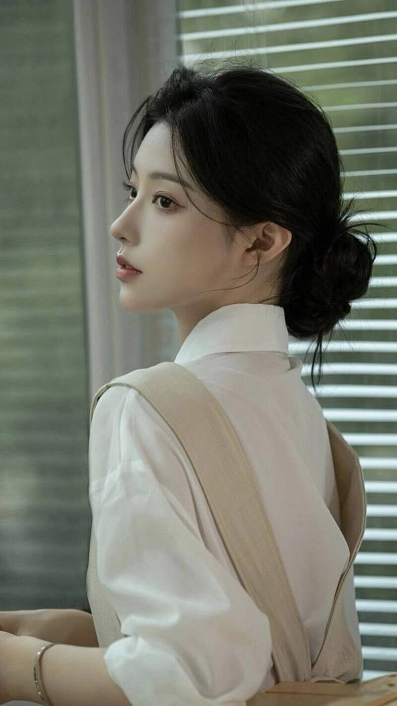 ảnh gái xinh búi tóc