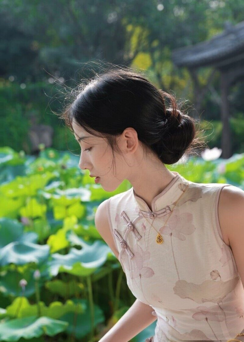 ảnh gái xinh búi tóc