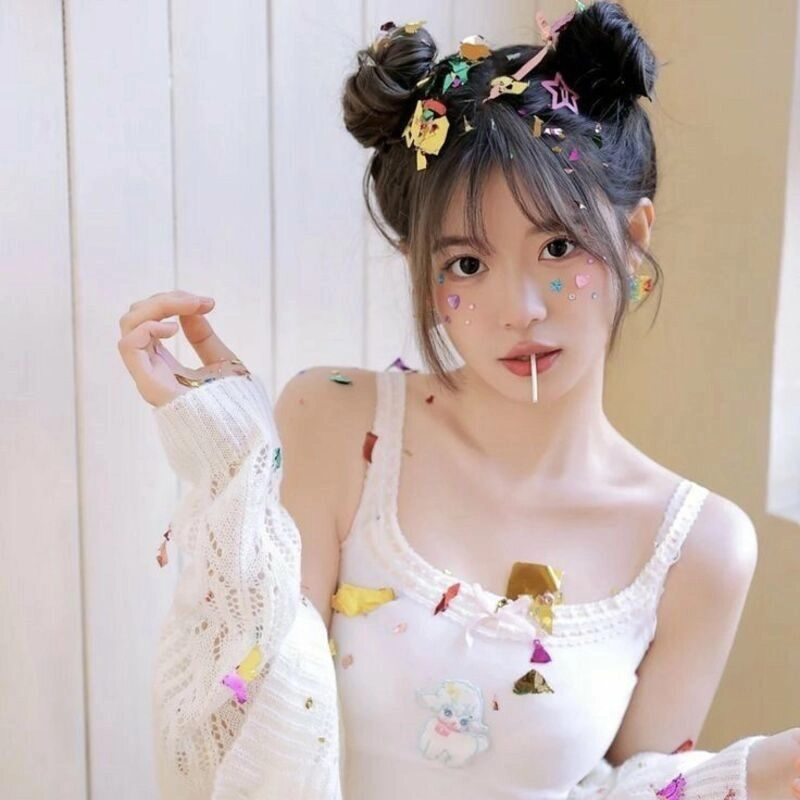 ảnh gái xinh búi tóc