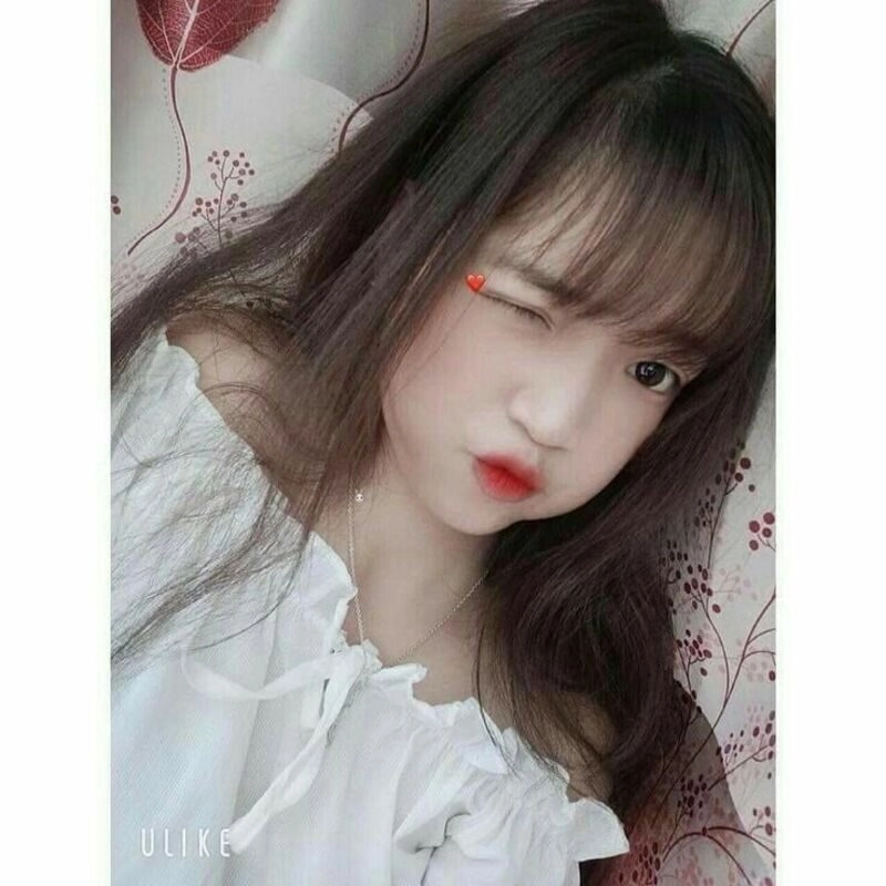 ảnh gái xinh chu mỏ