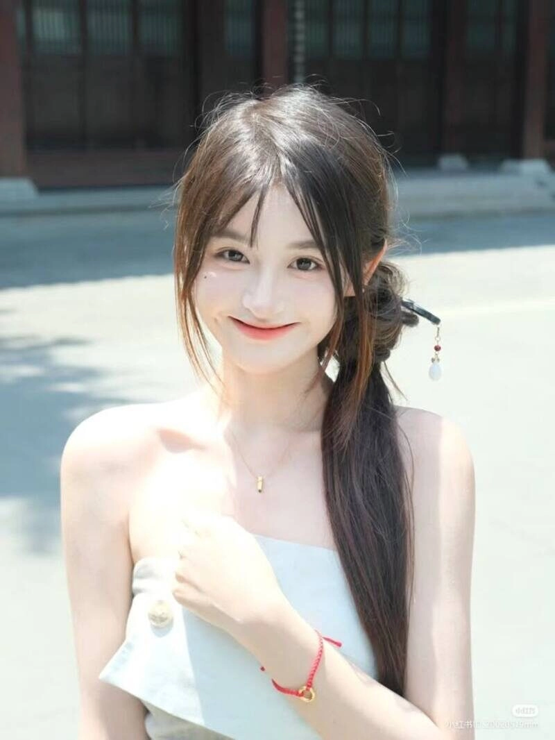 ảnh gái xinh cười đẹp