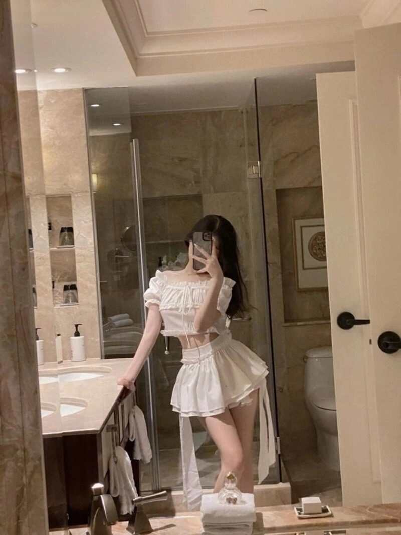 che mặt con gái avatar cute