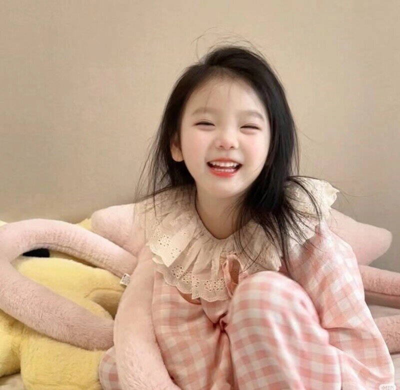 hình ảnh bé gái đẹp