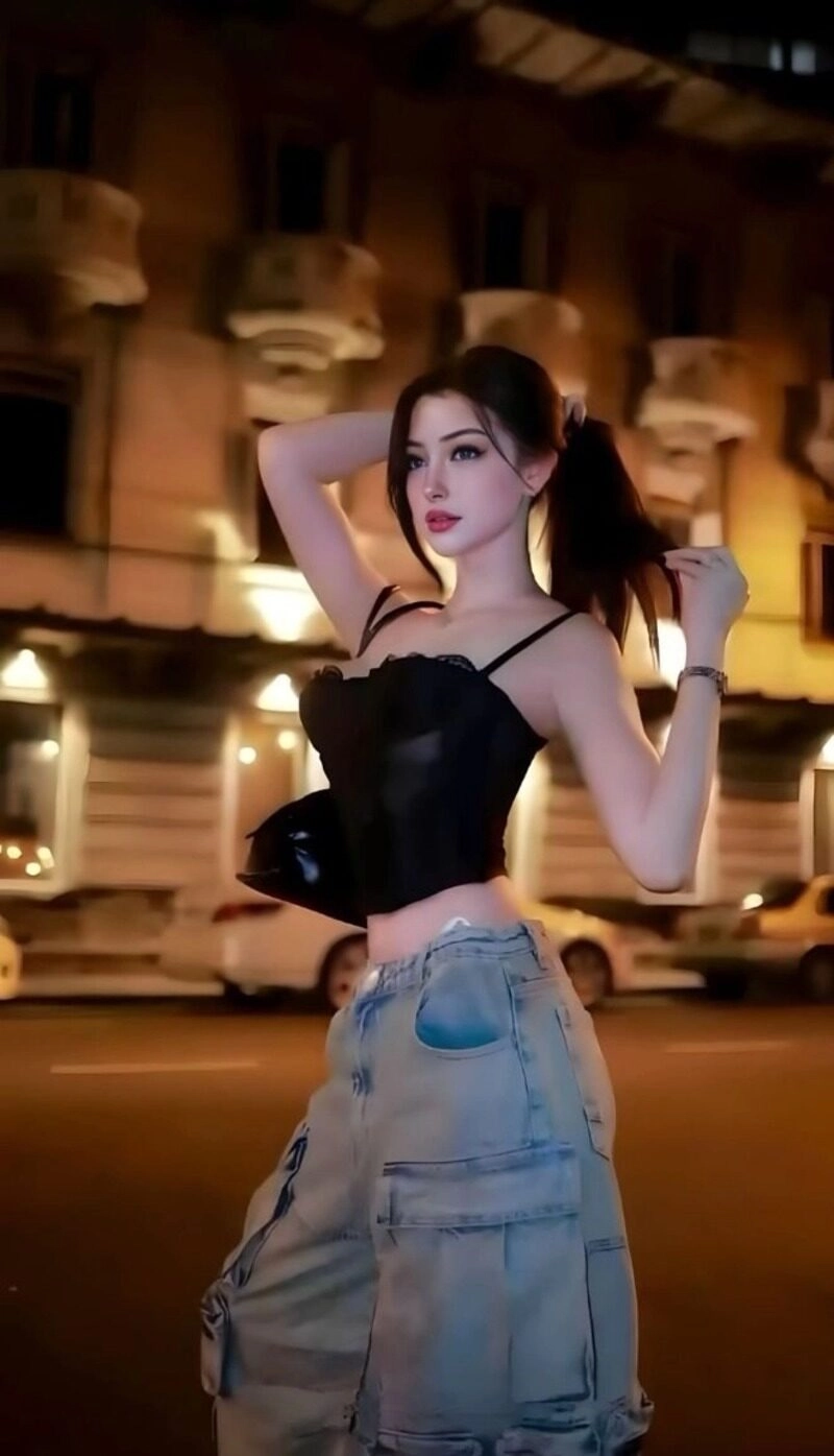 hình ảnh cô gái độc thân vui vẻ