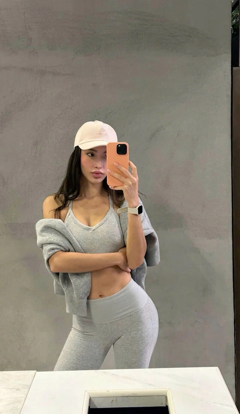 Hình ảnh gái khoe dáng xinh đẹp