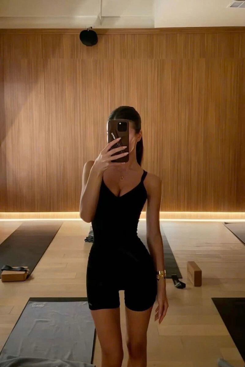 Hình ảnh gái khoe dáng xinh đẹp