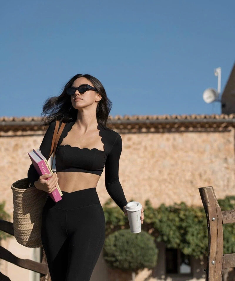 Hình ảnh gái khoe dáng xinh đẹp